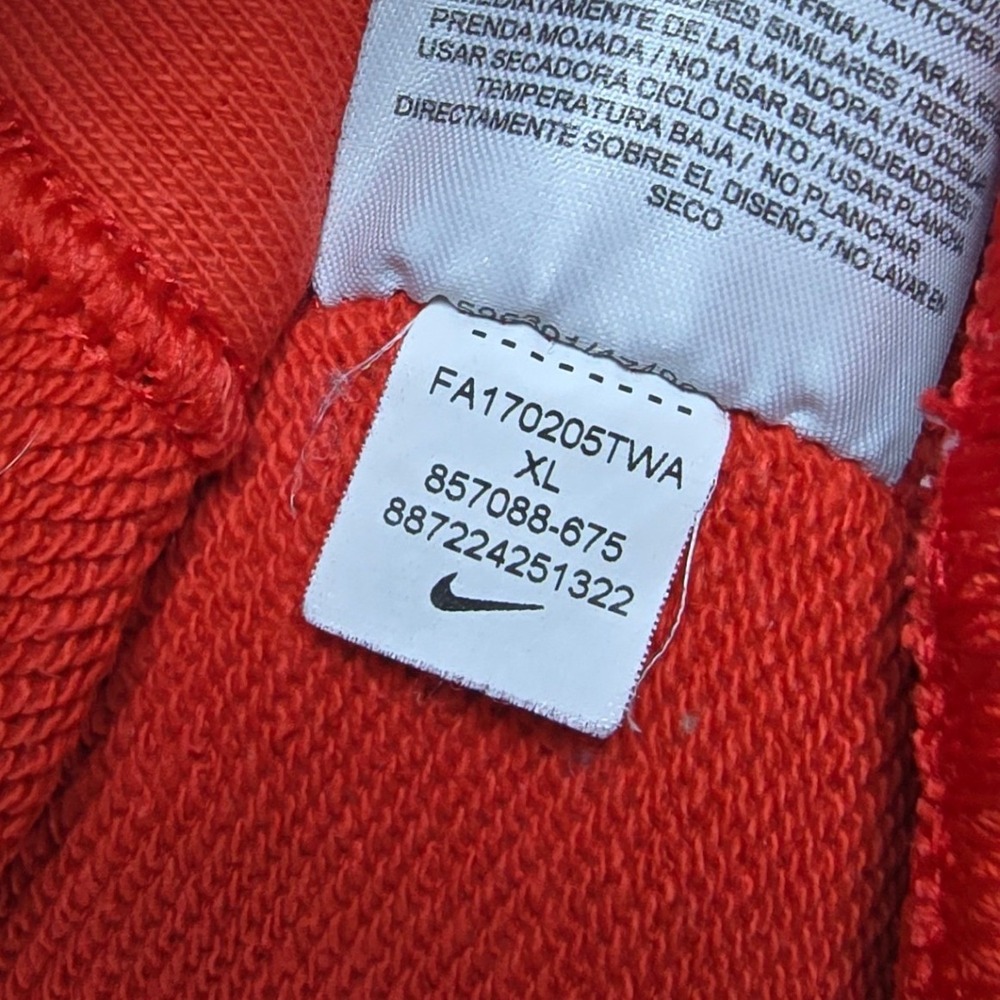 Nike Sportswear Red Graphic Pullover Sweatshirt Big Logo Swoosh Retro Women's XL - Picture 10 of 12